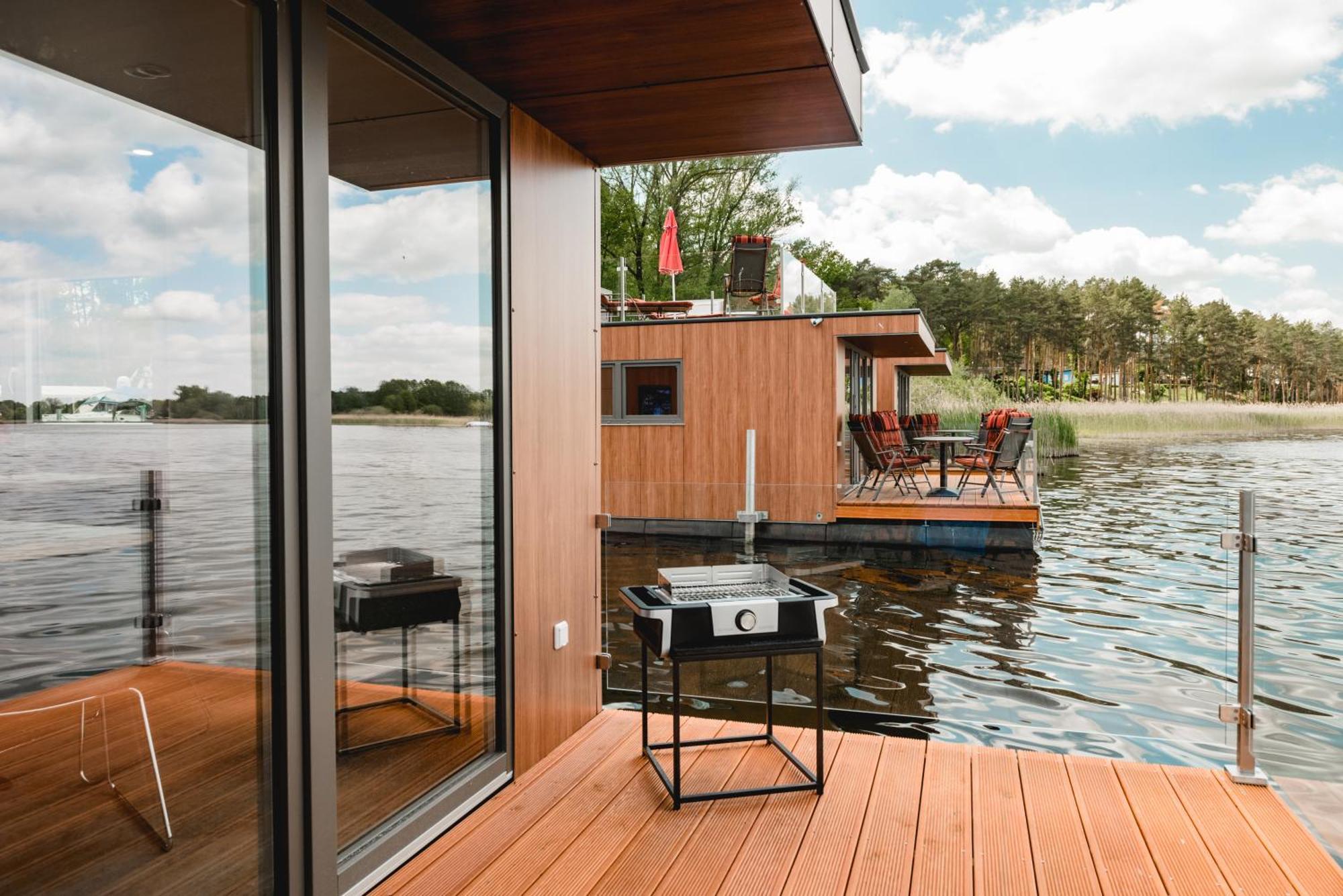 Haus Auf Dem See Elise, Matheo, Mads, Und Jarle Ferchesar Exterior foto